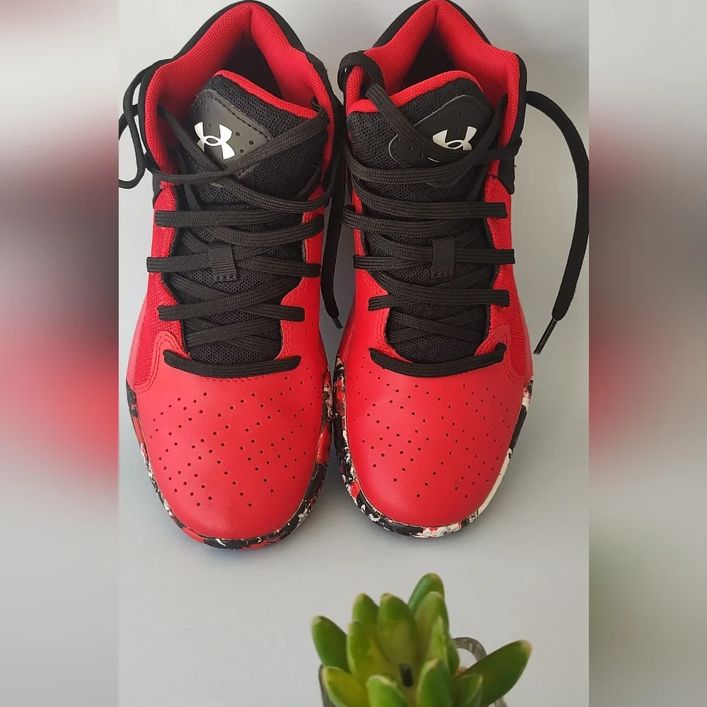 Under Armour Red and Black Athletic Shoes Boys